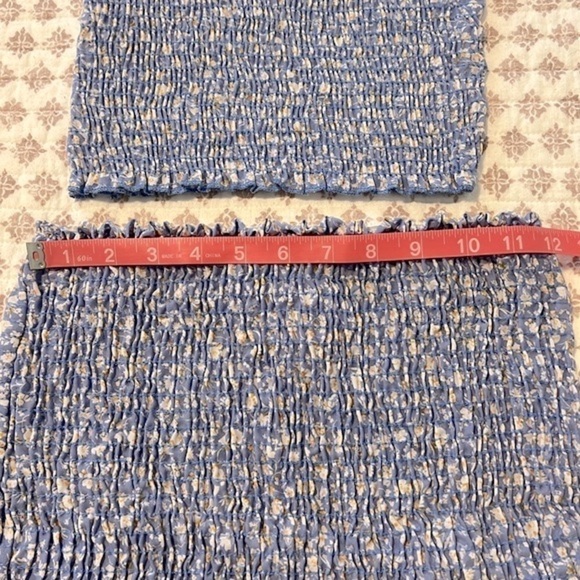NWT Windsor Ditsy Floral Smocked Mini
Skirt Medium & Tube Top Small Light Blue - Picture 11 of 13